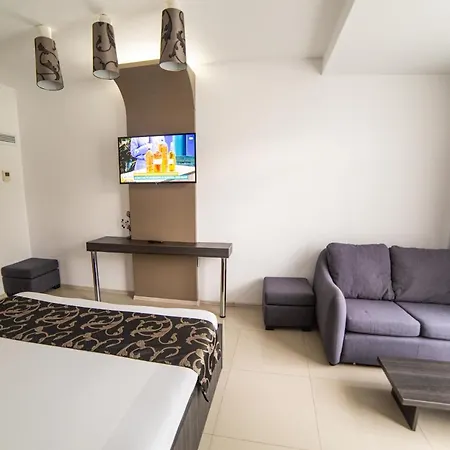 Hotel 2d And 3*