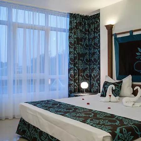 Hotel 2d And Neptun