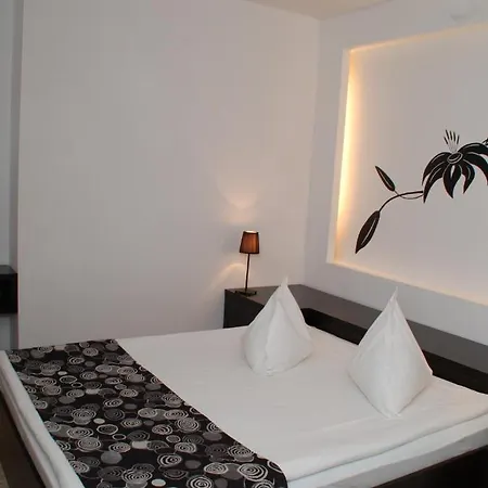 2d And Hotel Neptun